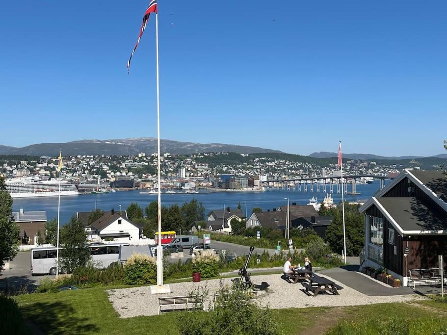 Apartment Sentralt I Tromso *